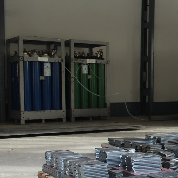 Auswahl des technischen Gases beim Laserschneiden